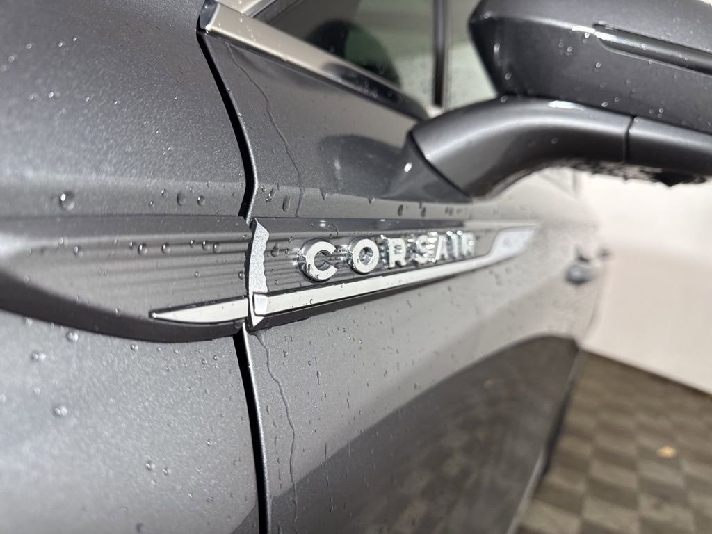 Certified 2022 Lincoln Corsair Reserve w/ Equipment Group 201A image 16