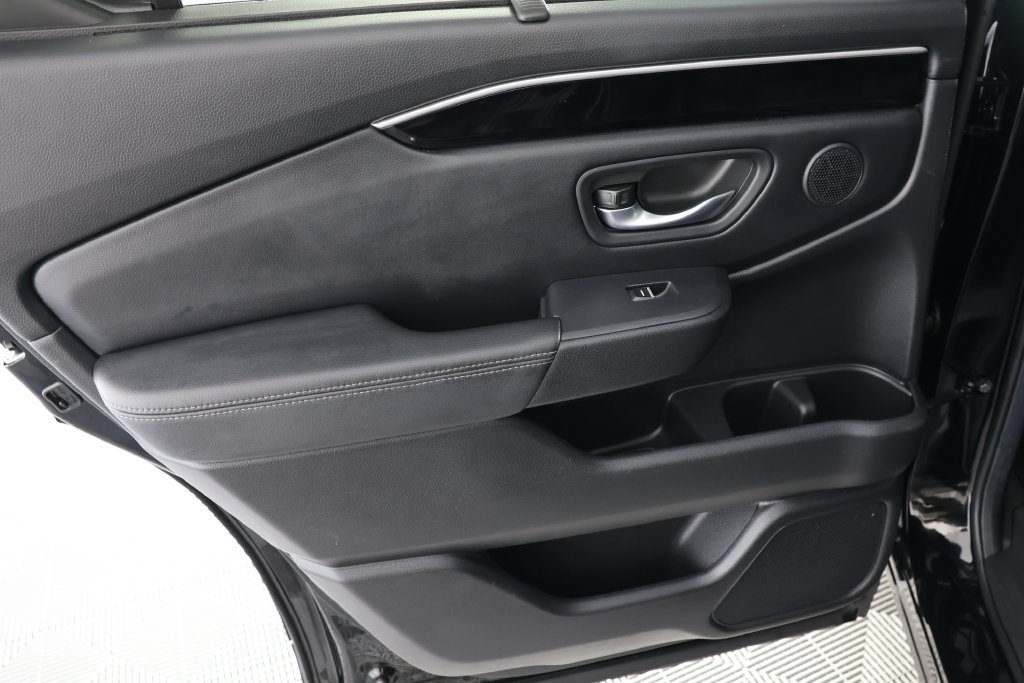 Used 2025 Honda Pilot EX-L image 28