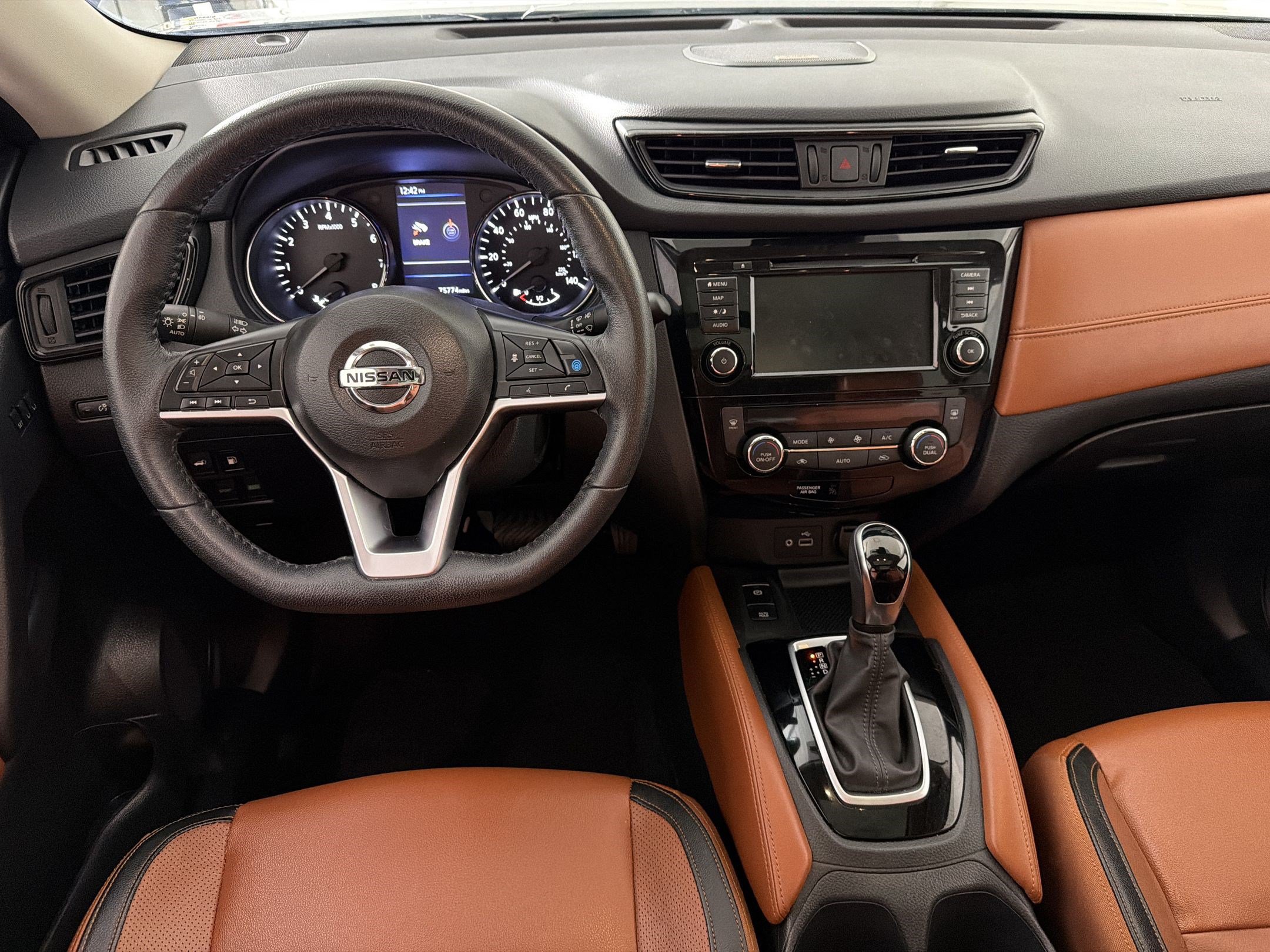 Used 2019 Nissan Rogue SL w/ Premium Package FWD image 27
