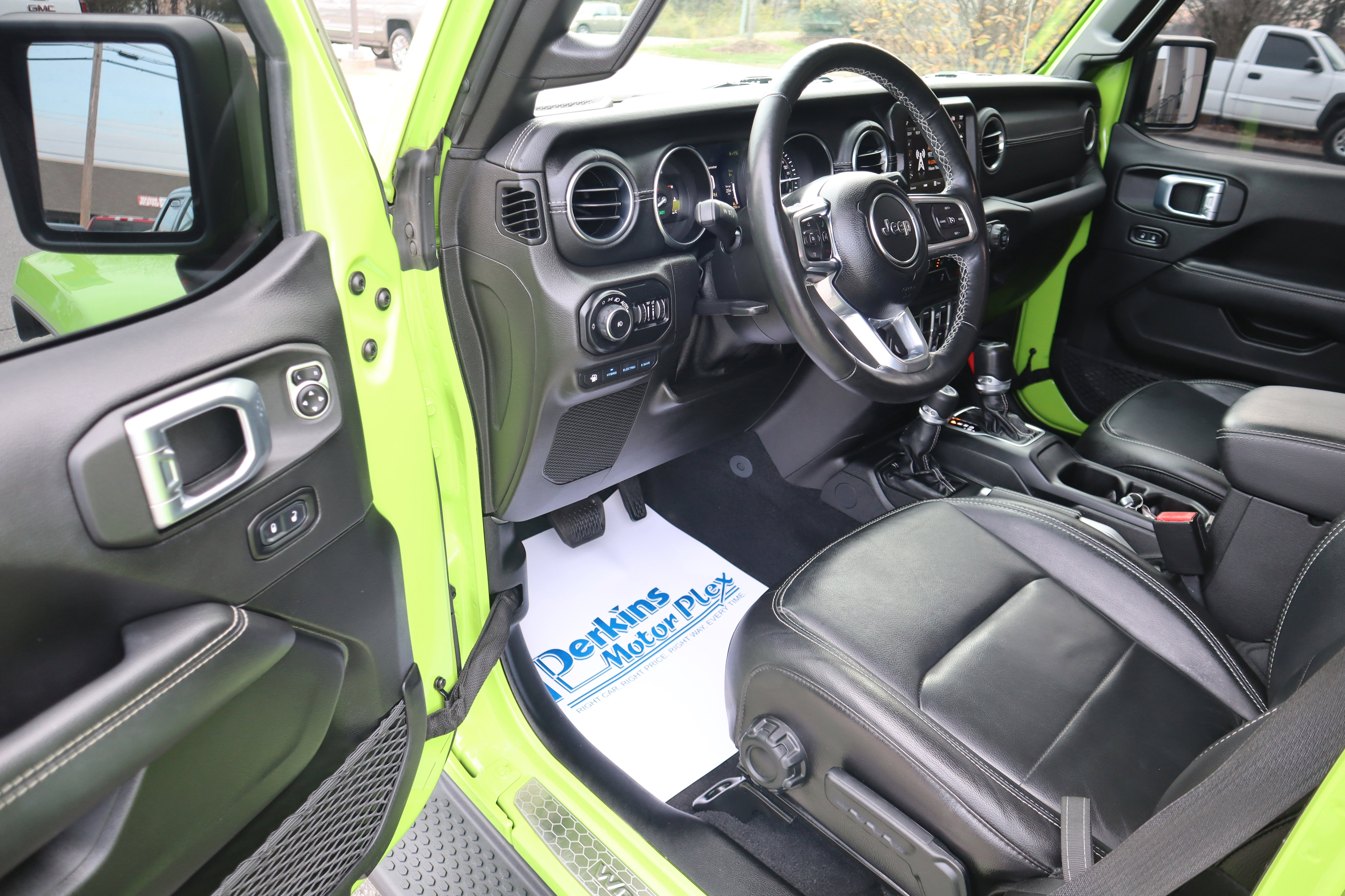 Used 2021 Jeep Wrangler Unlimited Sahara w/ Cold Weather Group image 4