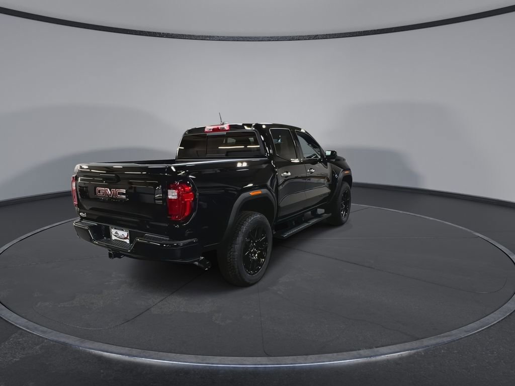 New 2025 GMC Canyon Denali w/ LPO, Denali Black Edition image 8