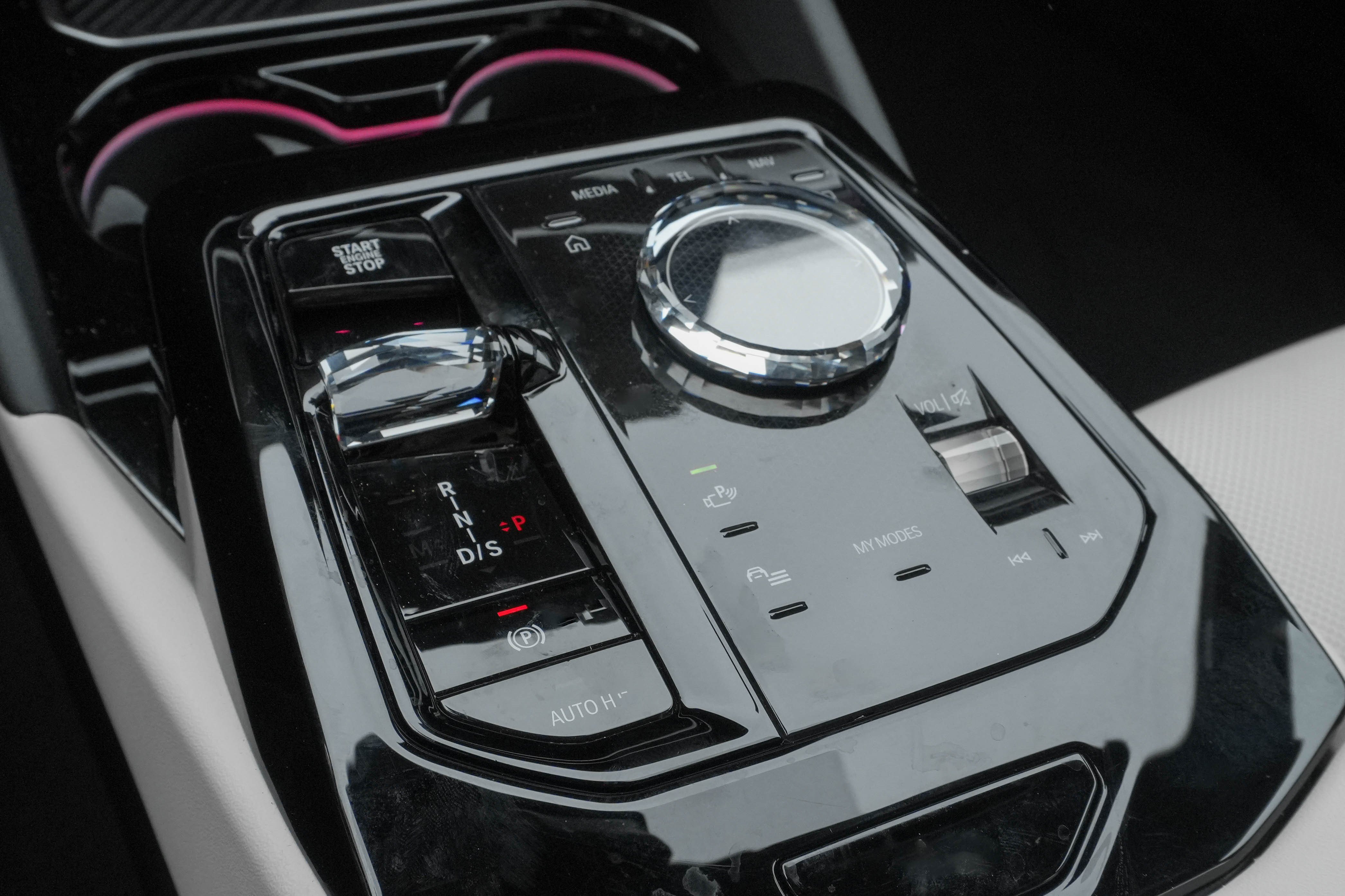 Certified 2026 BMW 540i xDrive AWD/4WD image 19
