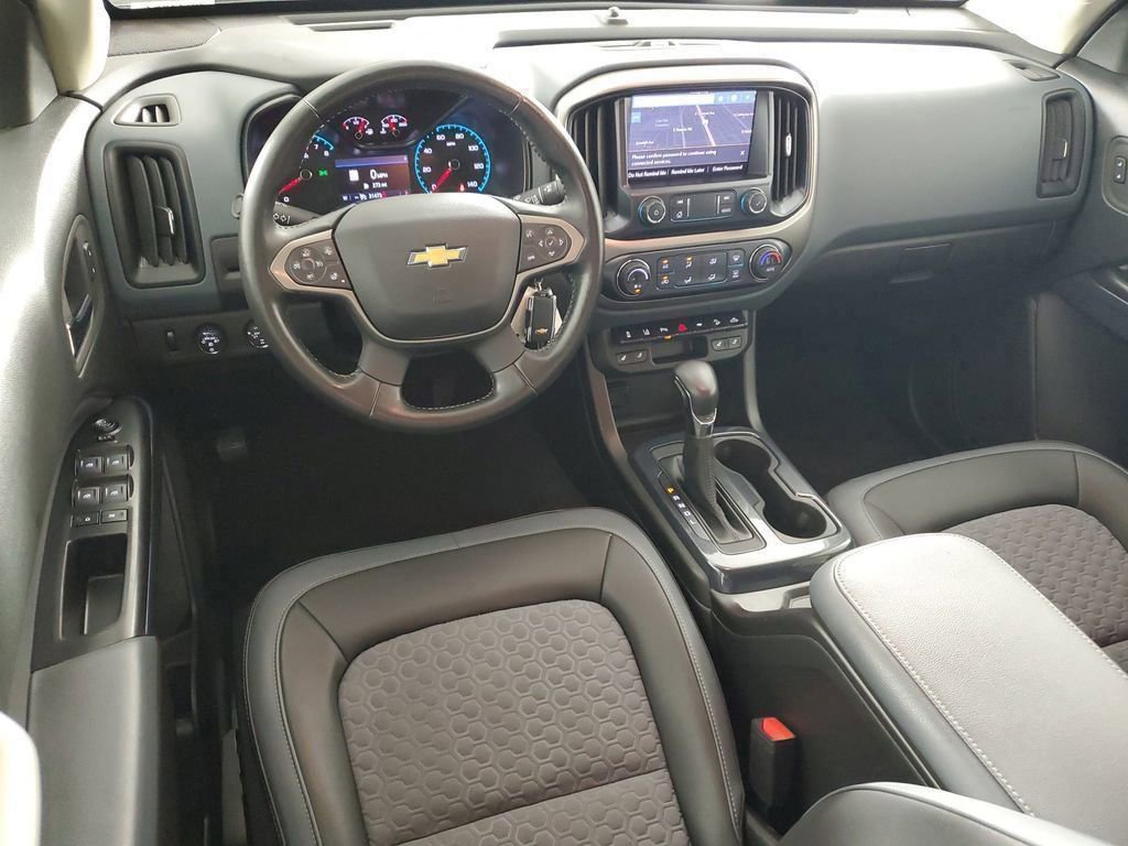 Used 2022 Chevrolet Colorado Z71 w/ Z71 Midnight Edition image 15