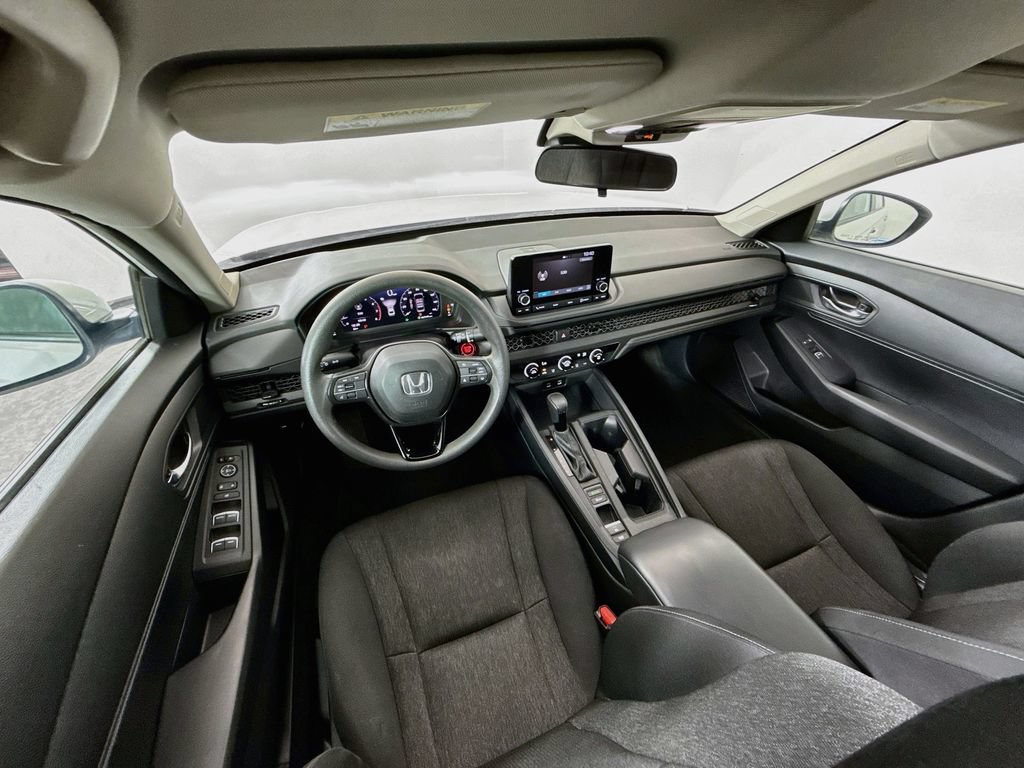Used 2023 Honda Accord LX image 21