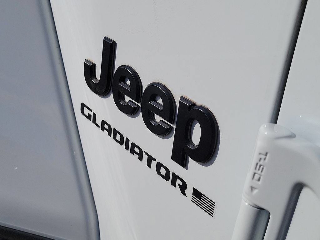 New 2025 Jeep Gladiator Sport AWD/4WD image 8