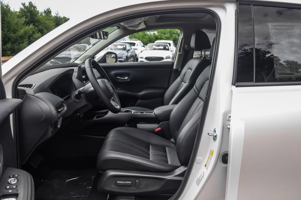 New 2027 Honda HR-V EX-L image 13
