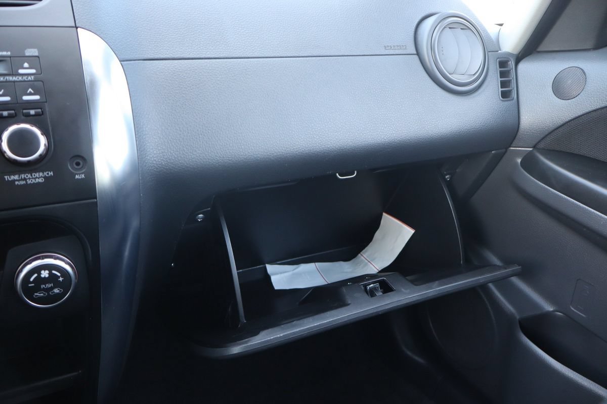 Used 2010 Suzuki SX4 Touring AWD/4WD image 36