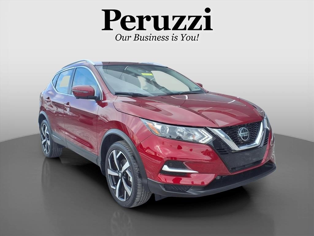 Certified 2022 Nissan Rogue Sport SL image 1