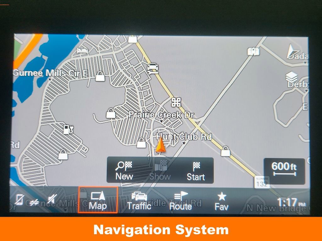 Used 2017 Porsche Macan GTS AWD/4WD image 17