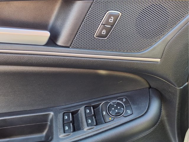 Used 2024 Ford Edge SEL w/ Convenience Package AWD/4WD image 18