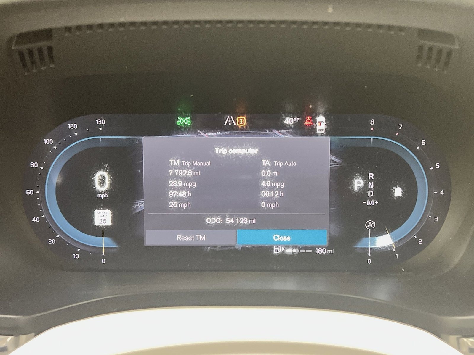 Certified 2023 Volvo XC60 B6 Ultimate w/ Protection Package Premier image 17