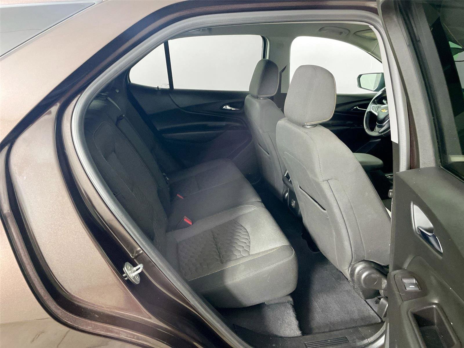 Used 2020 Chevrolet Equinox LT image 26