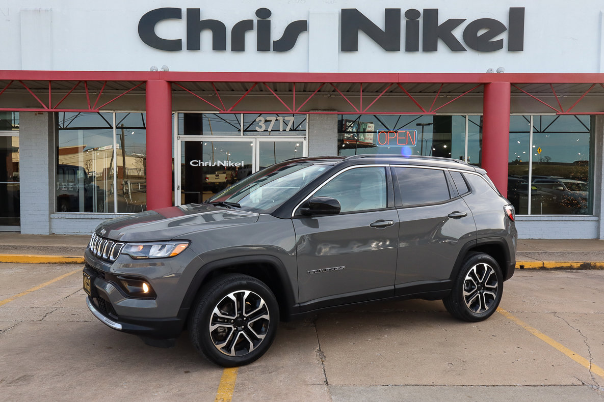 Used 2022 Jeep Compass Limited image 1