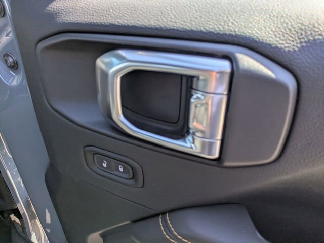 New 2026 Jeep Wrangler Sahara image 32