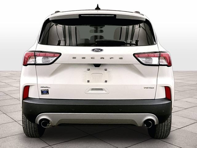 Used 2022 Ford Escape SEL w/ Technology Package AWD/4WD image 4