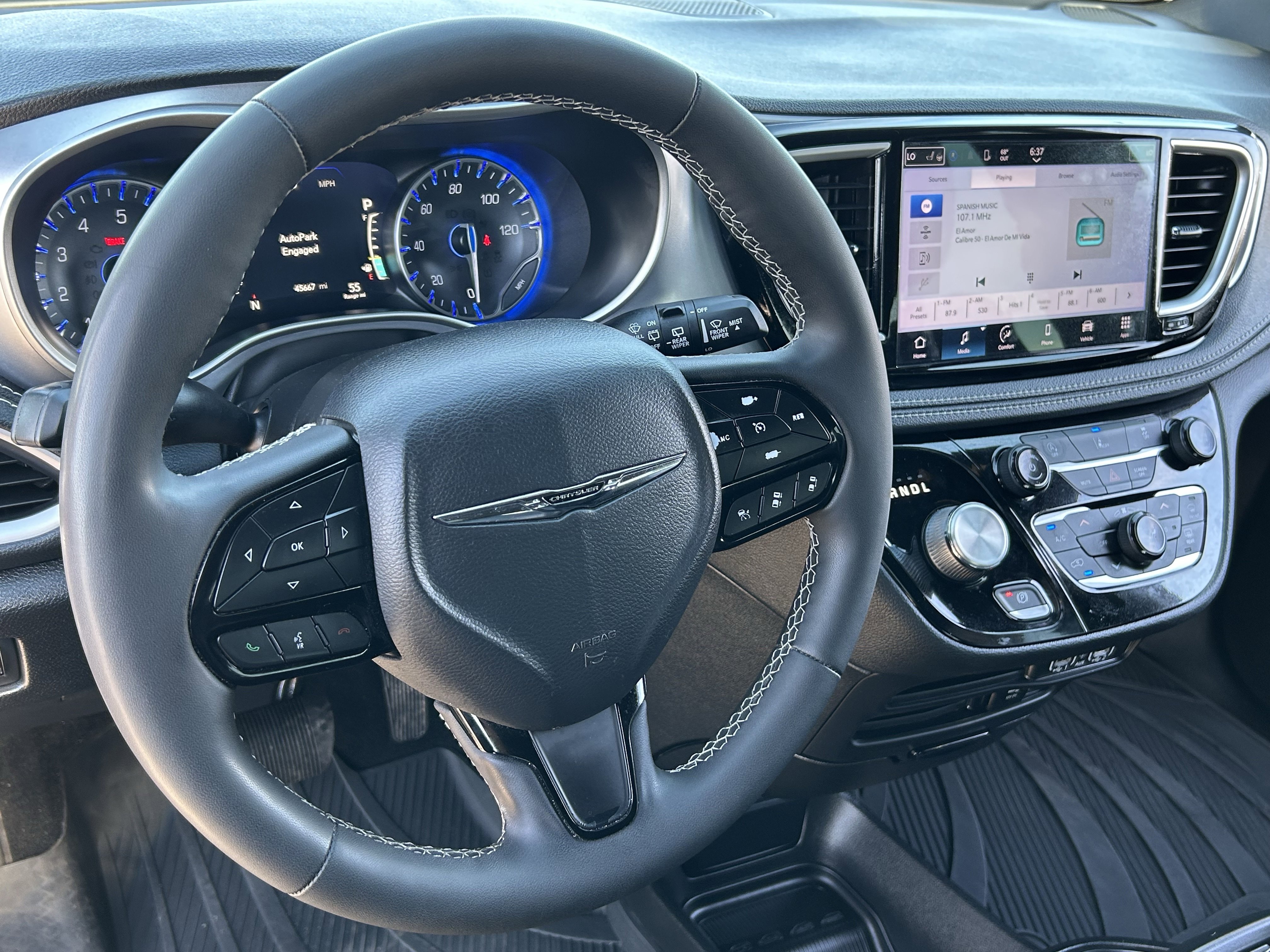 Certified 2022 Chrysler Pacifica Touring-L w/ S Appearance Package image 24