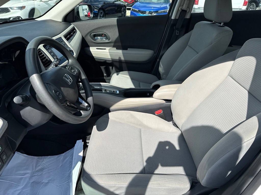 Certified 2021 Honda HR-V LX image 26