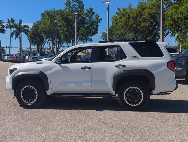 Certified 2025 Toyota 4Runner TRD Off-Road AWD/4WD image 8