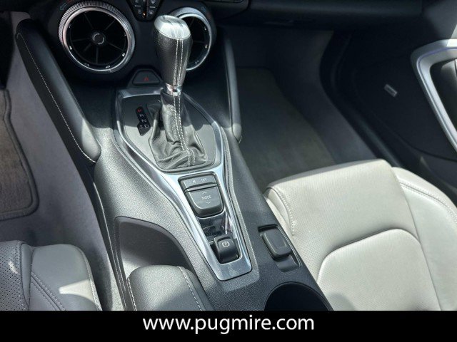Used 2020 Chevrolet Camaro LT w/ RS Package RWD image 33