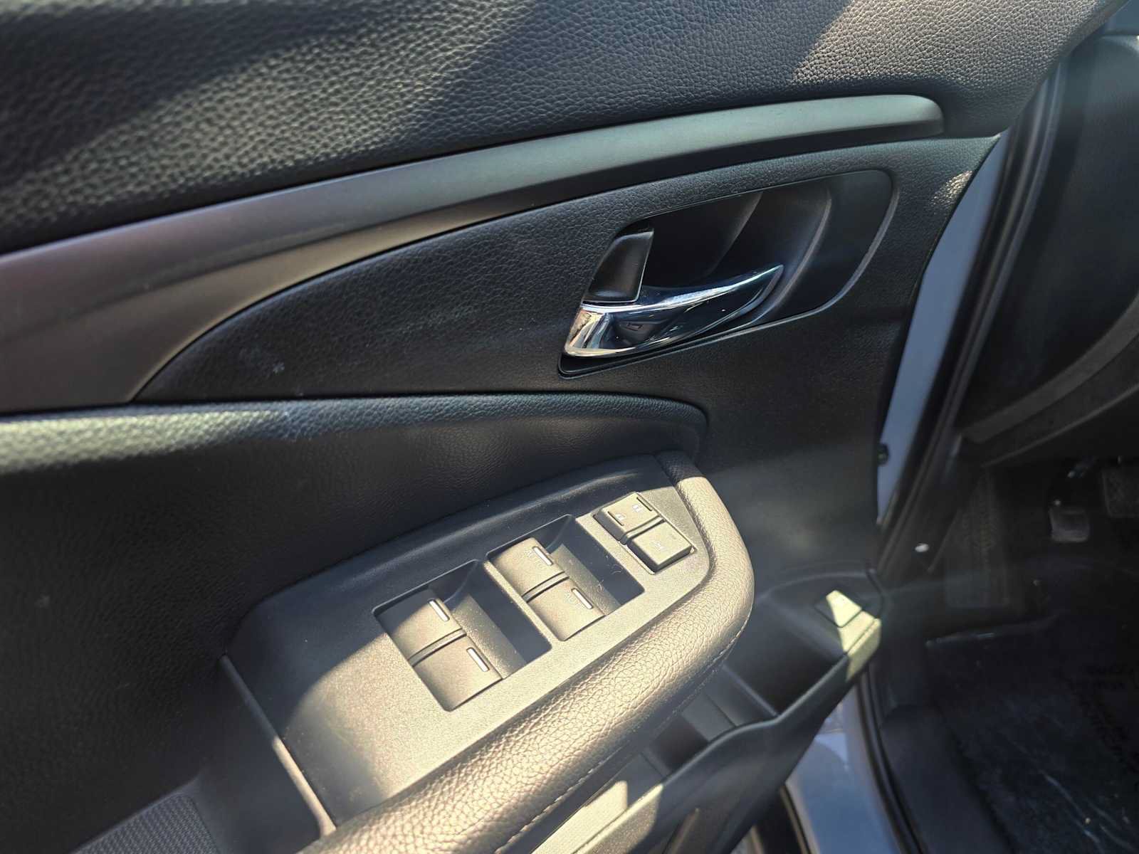 Used 2022 Honda Pilot Sport image 19