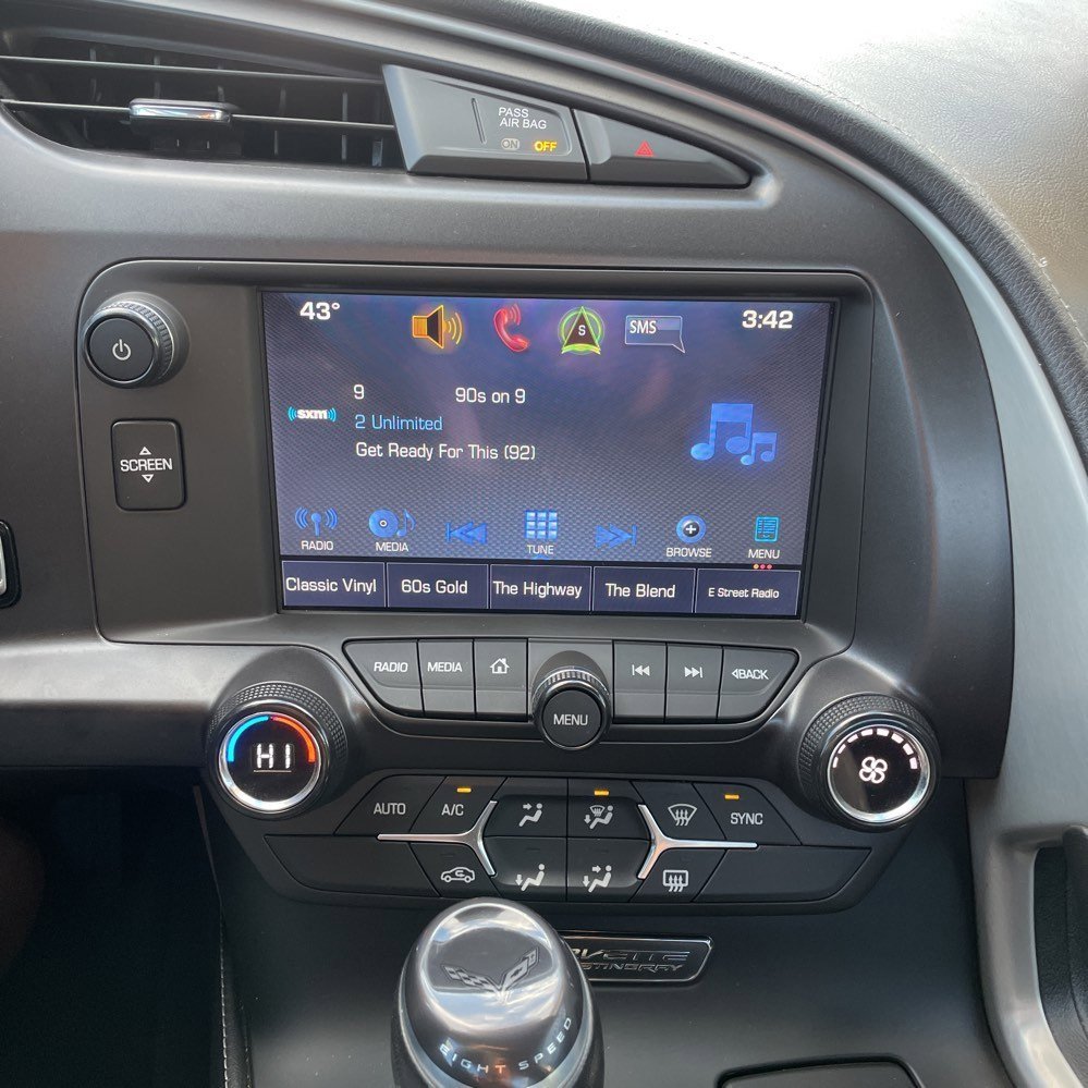 Used 2017 Chevrolet Corvette Stingray Convertible w/ 1LT image 10