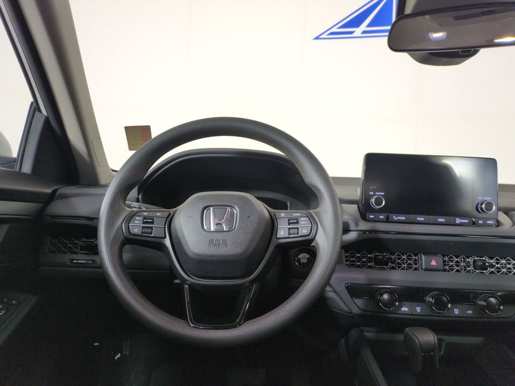 Certified 2023 Honda Accord LX image 17