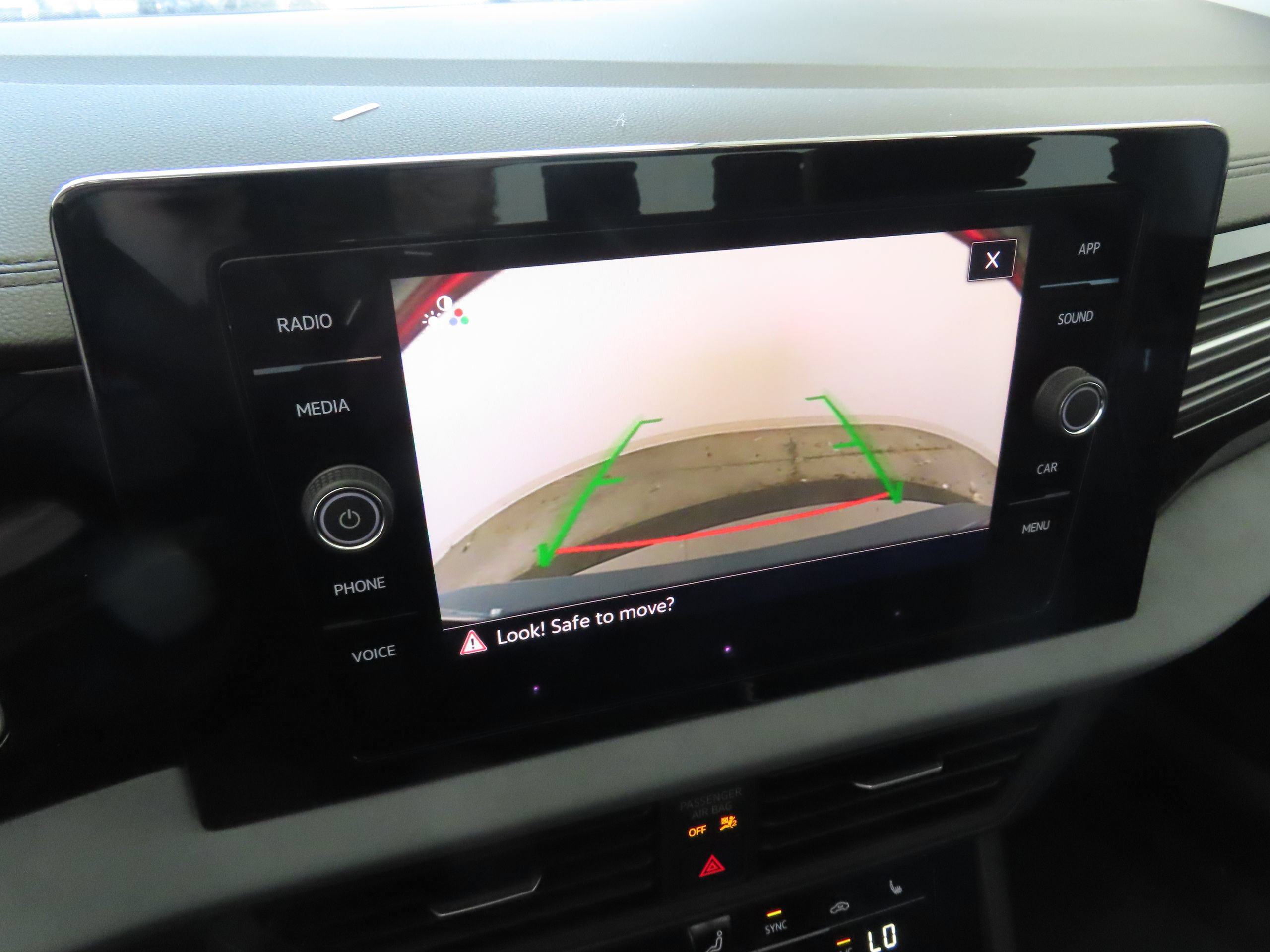 New 2026 Volkswagen Jetta SE FWD image 17