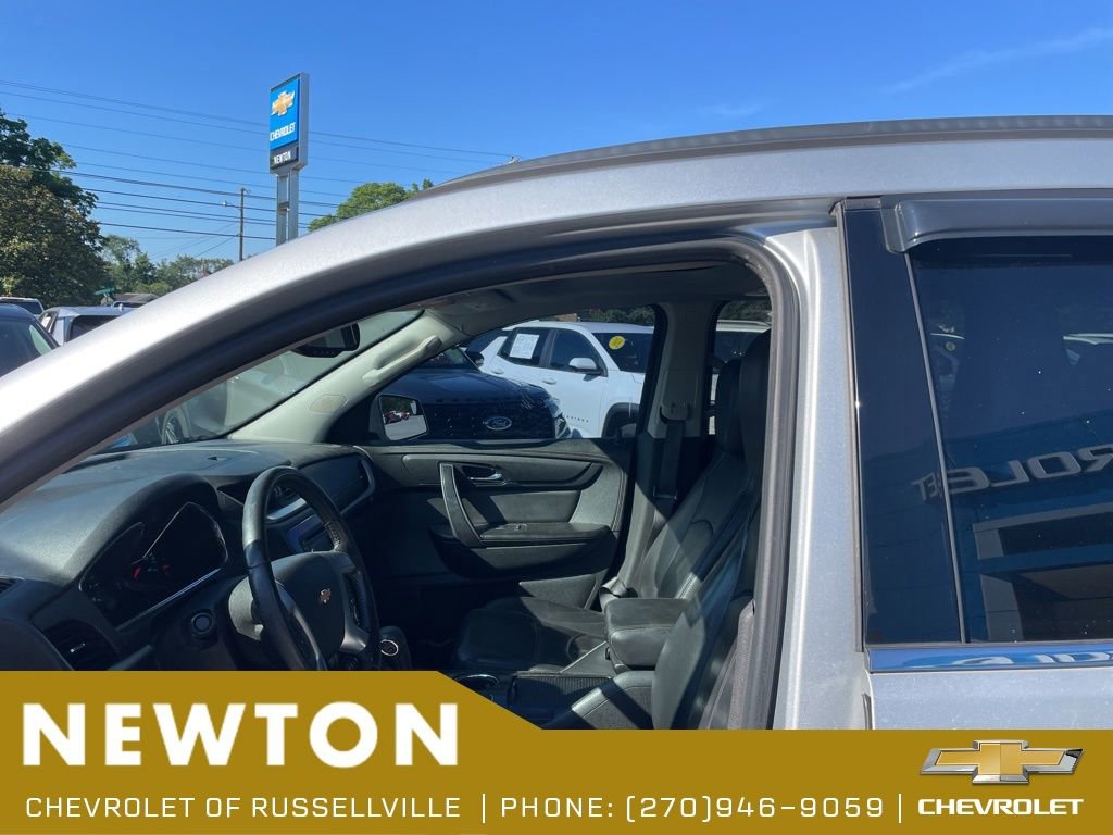 Used 2015 Chevrolet Traverse LT AWD/4WD image 4