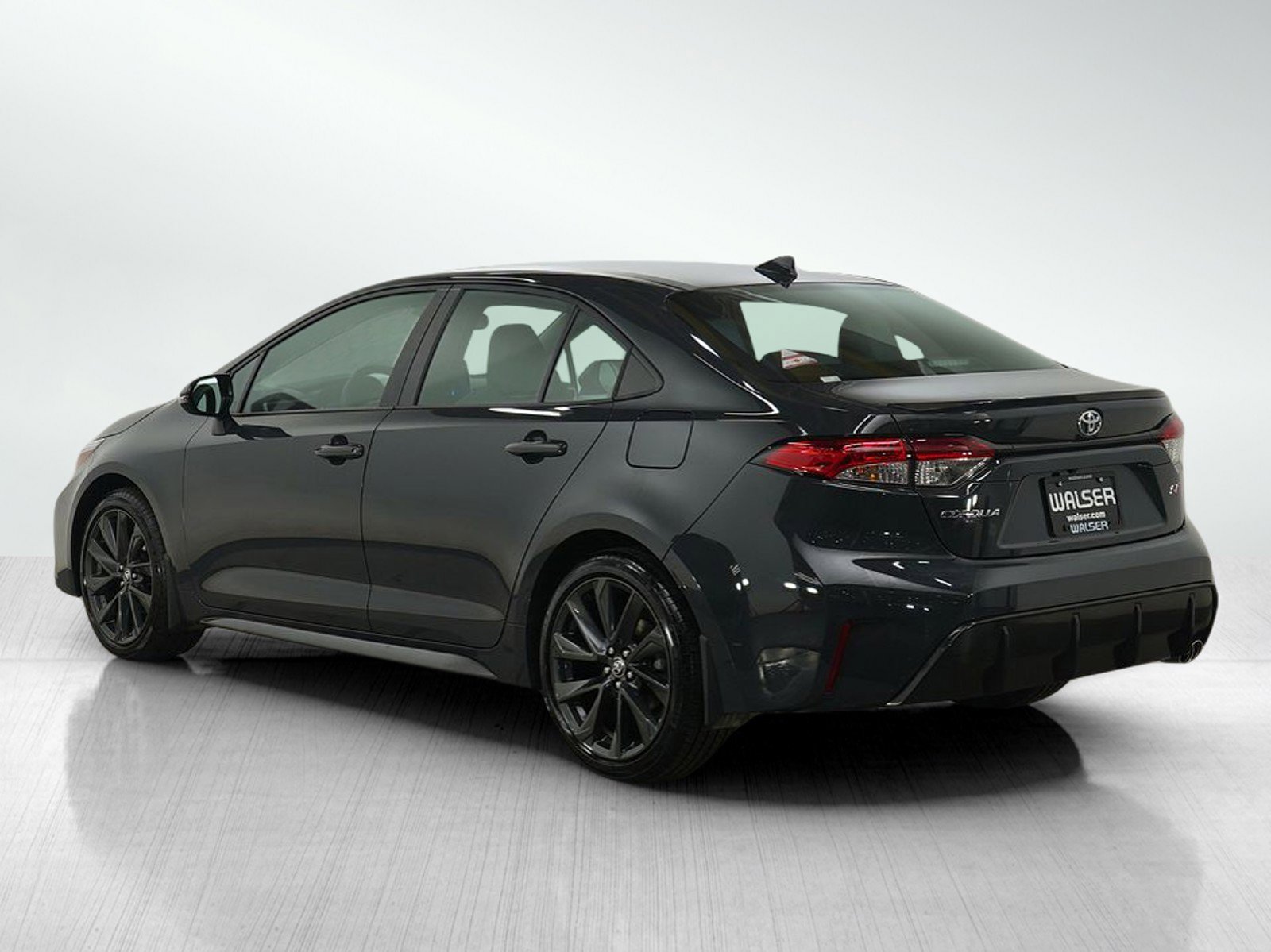 Used 2025 Toyota Corolla SE image 5