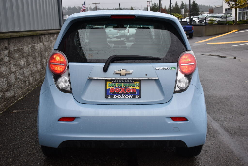 Used 2016 Chevrolet Spark LT image 6