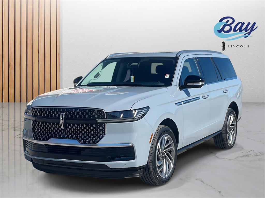 New 2025 Lincoln Navigator Reserve image 1
