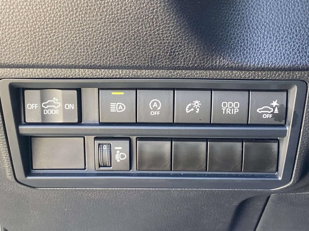 Used 2024 Toyota Tundra SR5 w/ SR5 Convenience Package AWD/4WD image 29