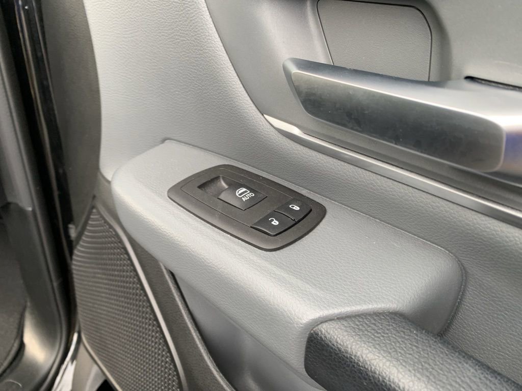 Used 2022 RAM 1500 Big Horn image 32