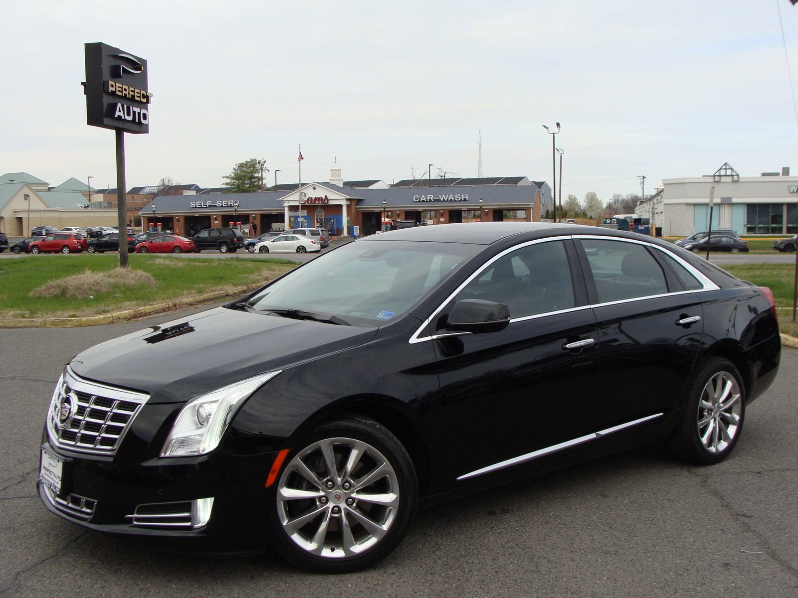Used 2014 Cadillac XTS Premium image 3