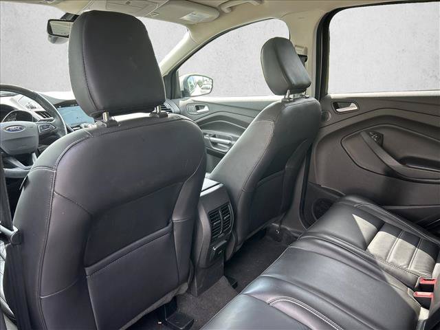 Used 2019 Ford Escape Titanium AWD/4WD image 22