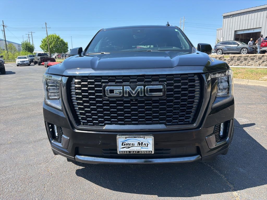Used 2023 GMC Yukon XL Denali Ultimate image 8