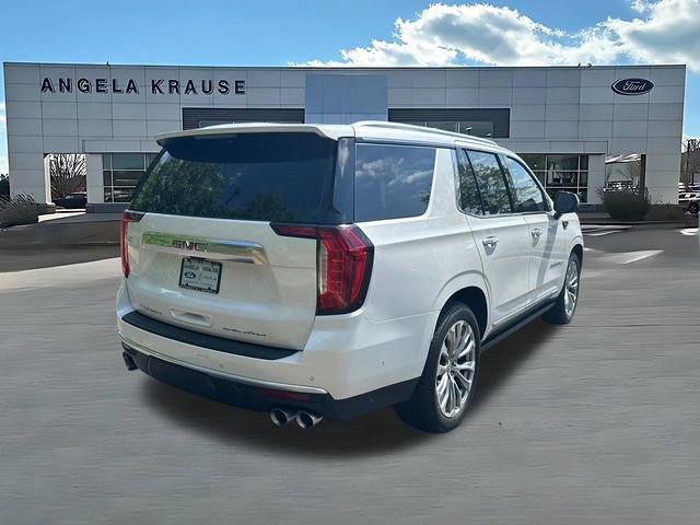 Used 2024 GMC Yukon Denali w/ Denali Reserve Package RWD image 8