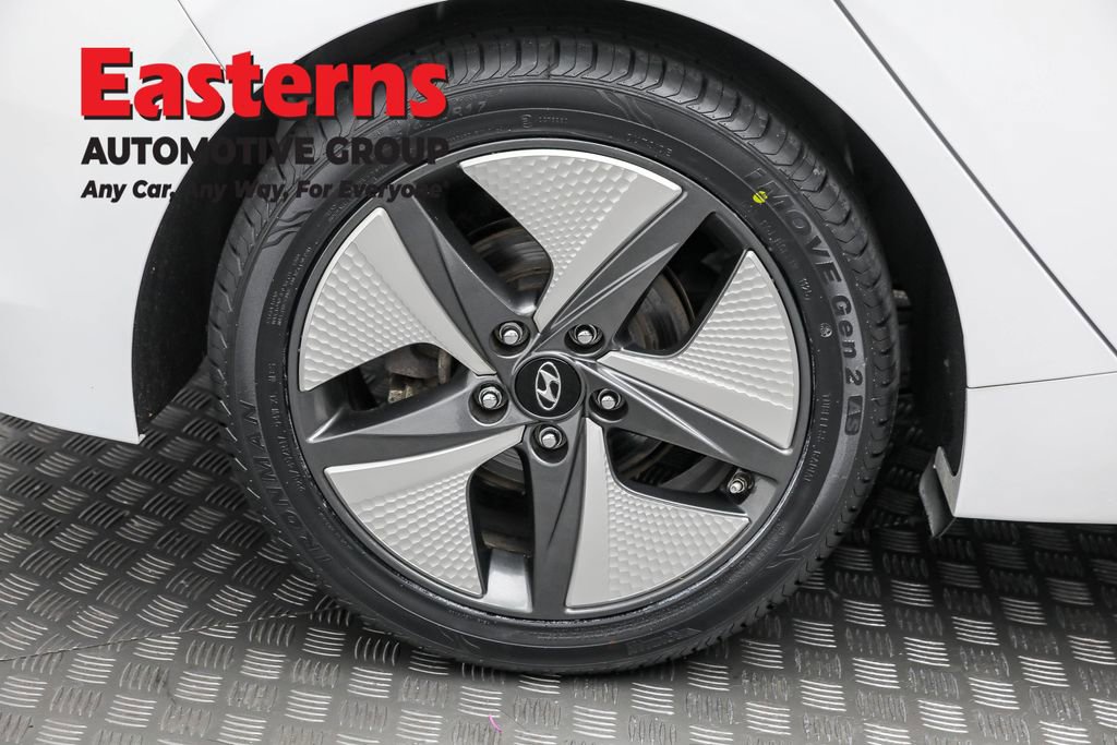 Used 2022 Hyundai Ioniq Limited image 31