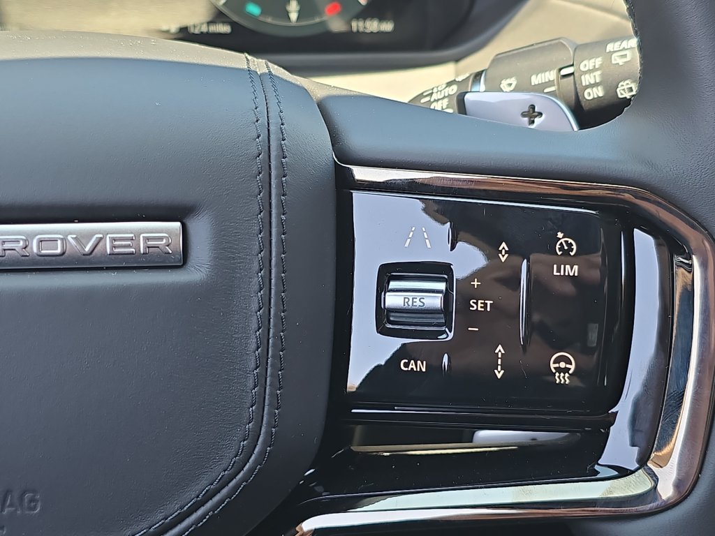 New 2026 Land Rover Range Rover Velar S AWD/4WD image 18