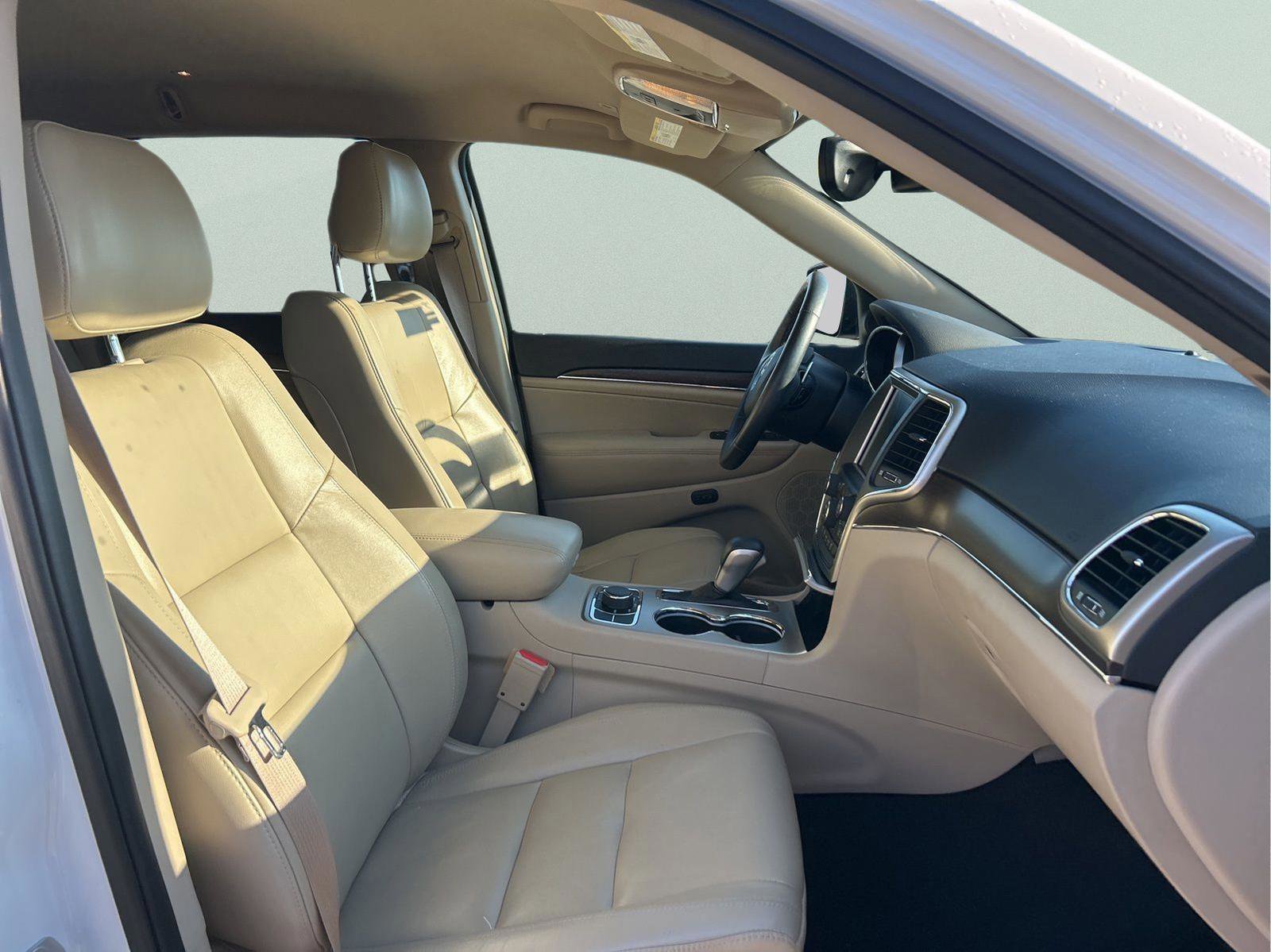 Certified 2017 Jeep Grand Cherokee Limited image 30