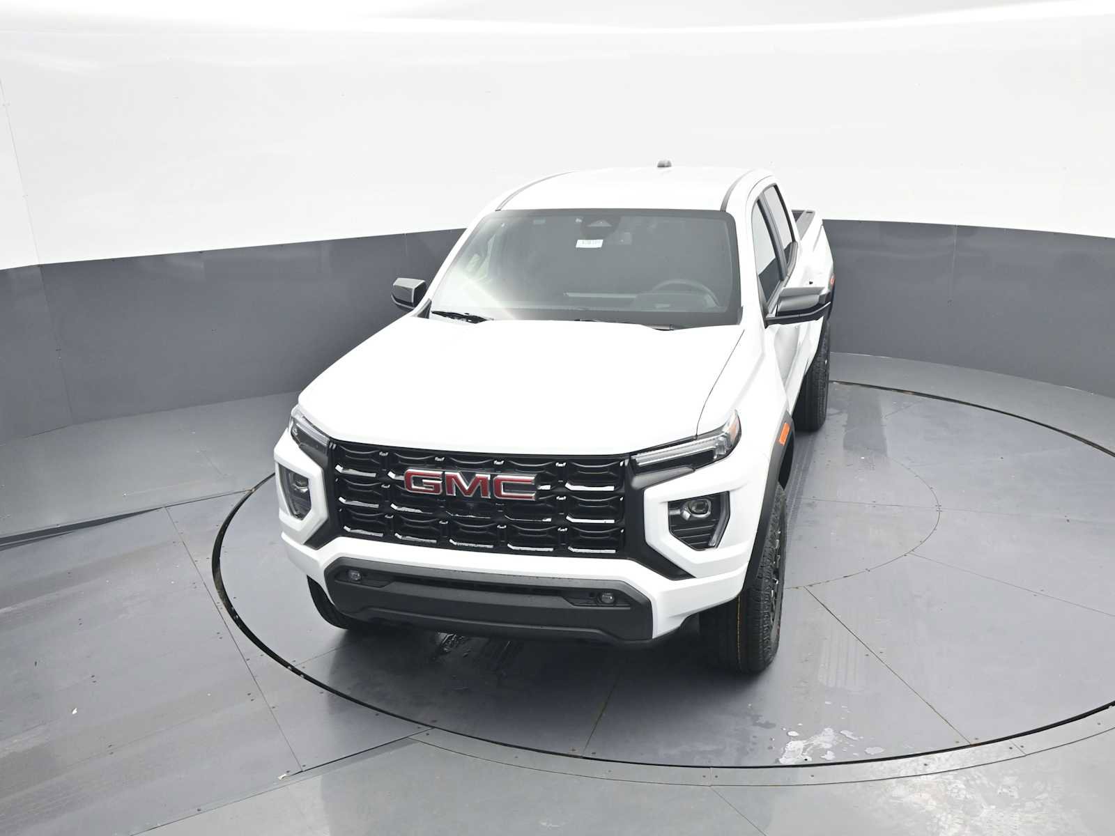 New 2026 GMC Canyon Elevation w/ Convenience Package image 27