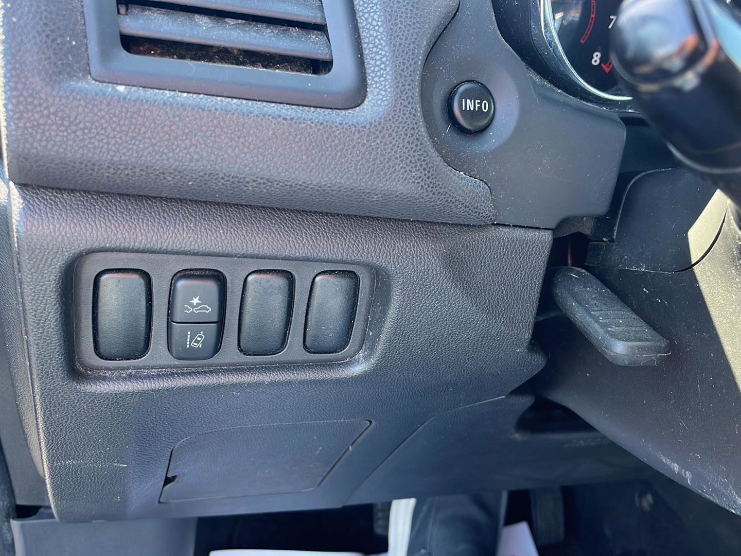 Used 2021 Mitsubishi Outlander Sport ES FWD image 13