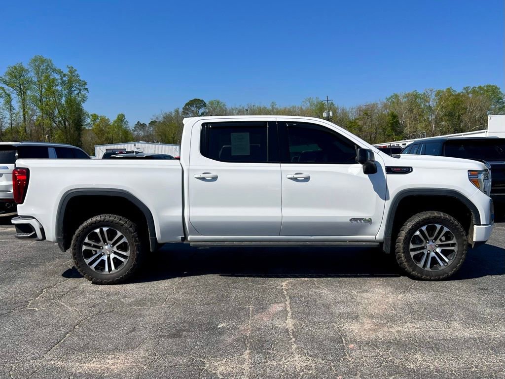 Used 2022 GMC Sierra 1500 AT4 w/ AT4 Premium Package AWD/4WD image 2