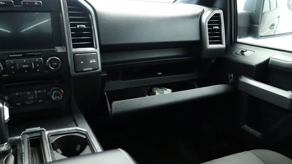 Used 2018 Ford F150 XLT w/ Equipment Group 302A Luxury image 27