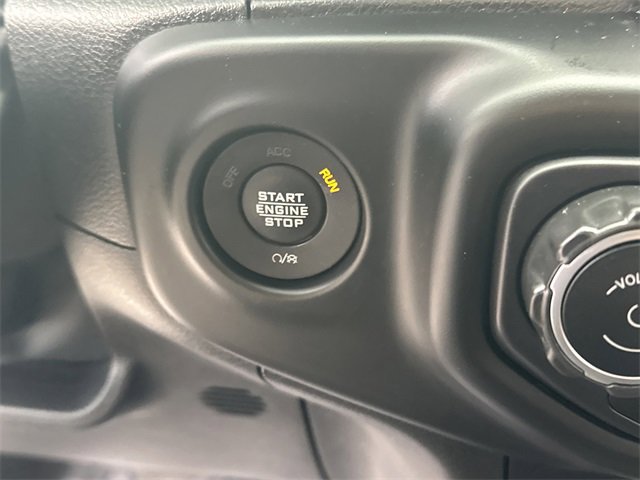 Used 2023 Jeep Gladiator Overland image 38