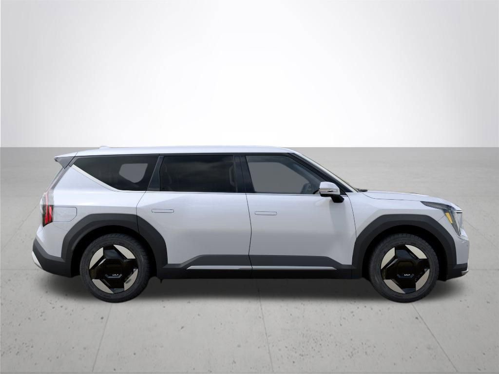New 2026 Kia EV9 Light image 7