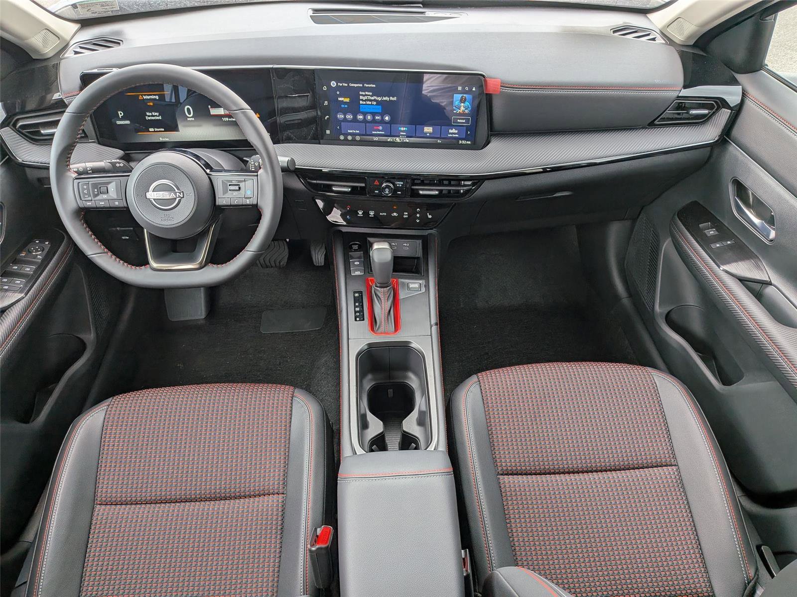 New 2026 Nissan Kicks SR w/ Cold Weather Package AWD/4WD image 26