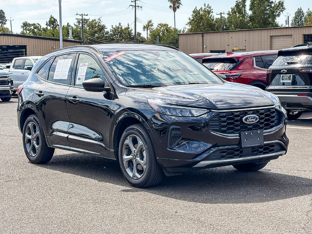 Used 2024 Ford Escape ST-Line AWD/4WD image 5