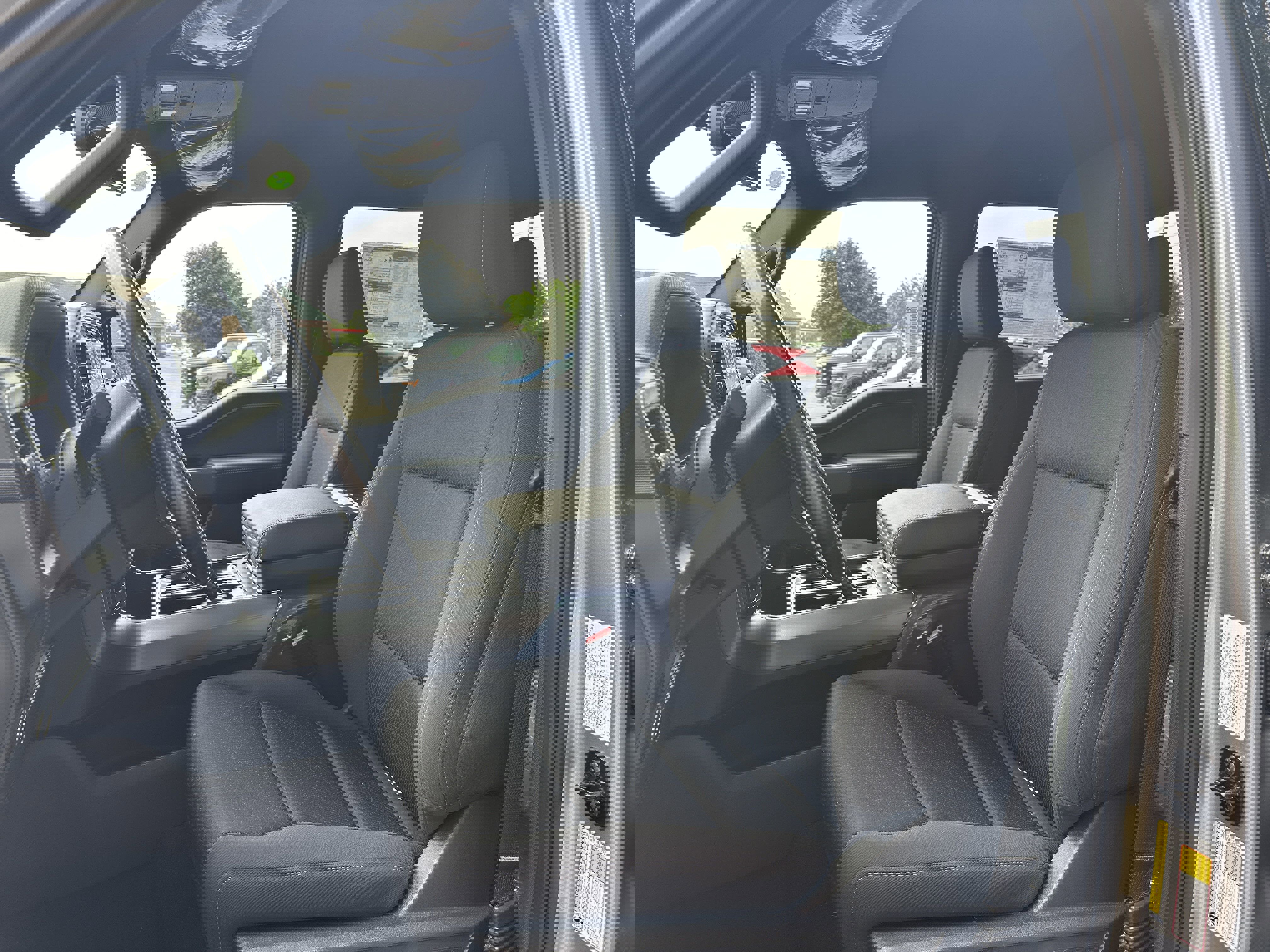 New 2025 Ford F150 XLT w/ Equipment Group 302A MID image 24