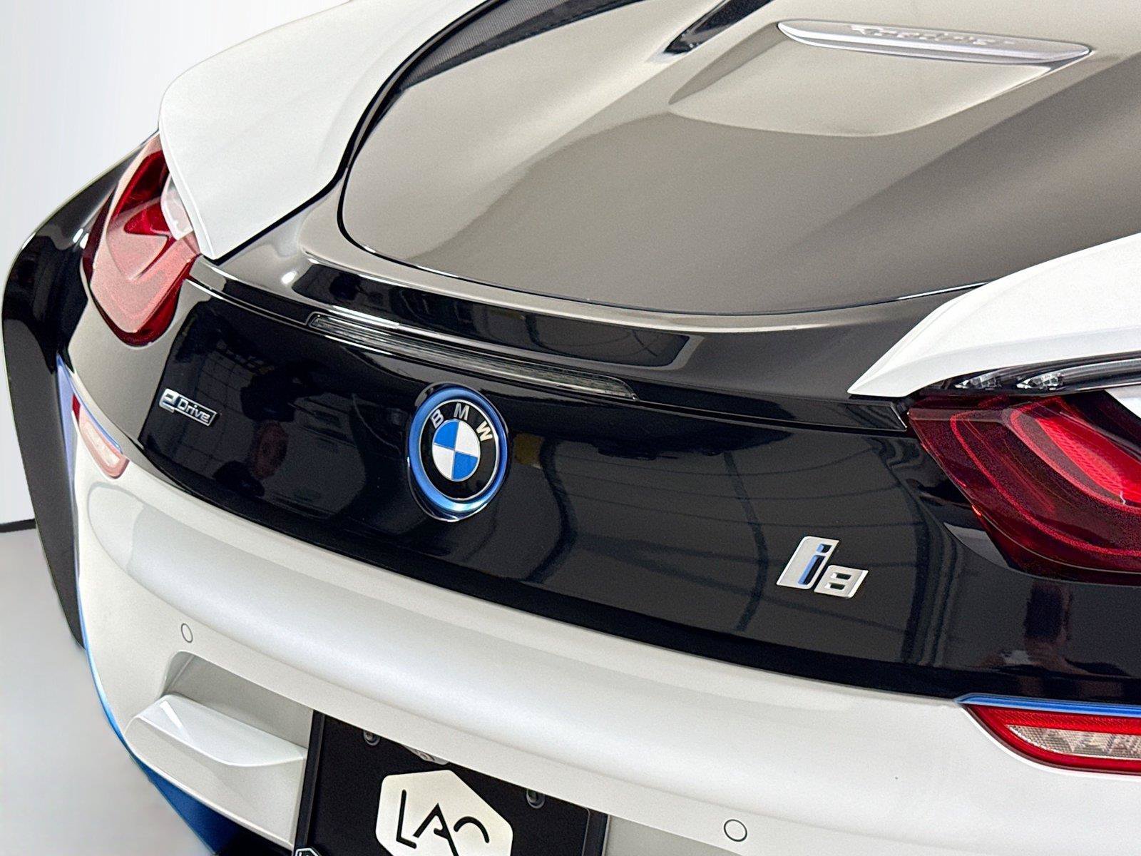 Used 2019 BMW i8 Roadster AWD/4WD image 33